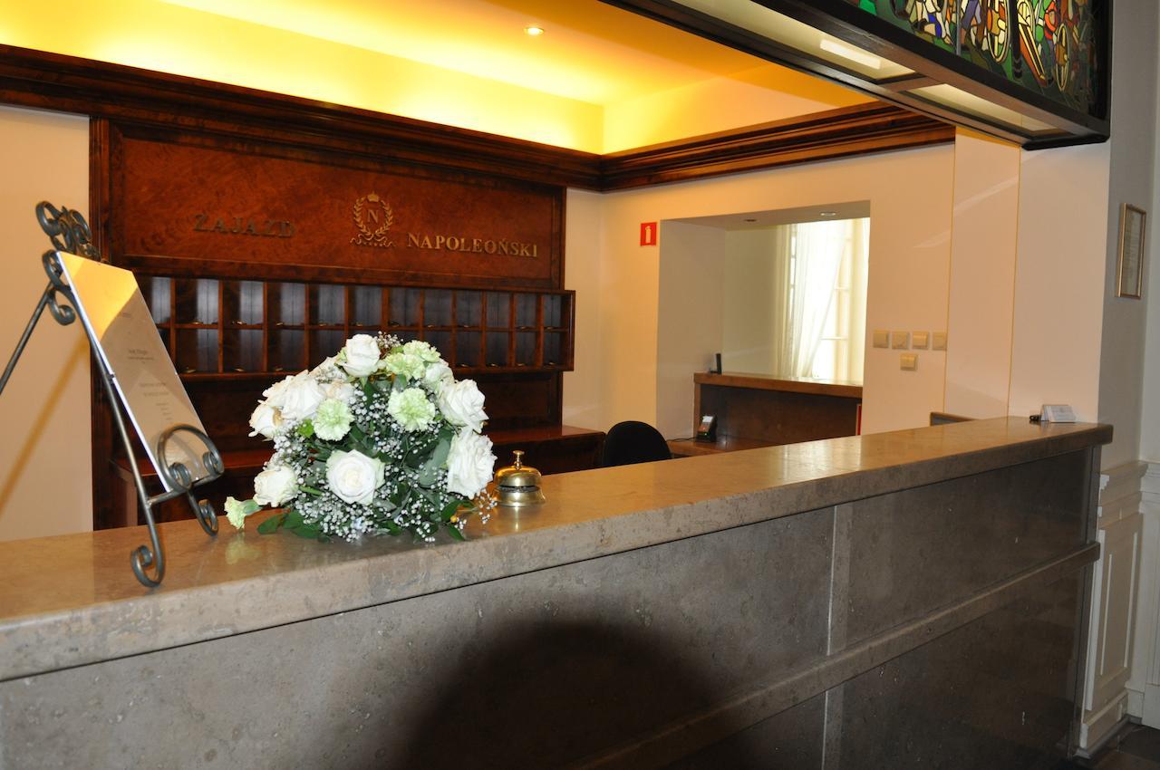 Hotel "Zajazd Napoleonski" Варшава Екстериор снимка